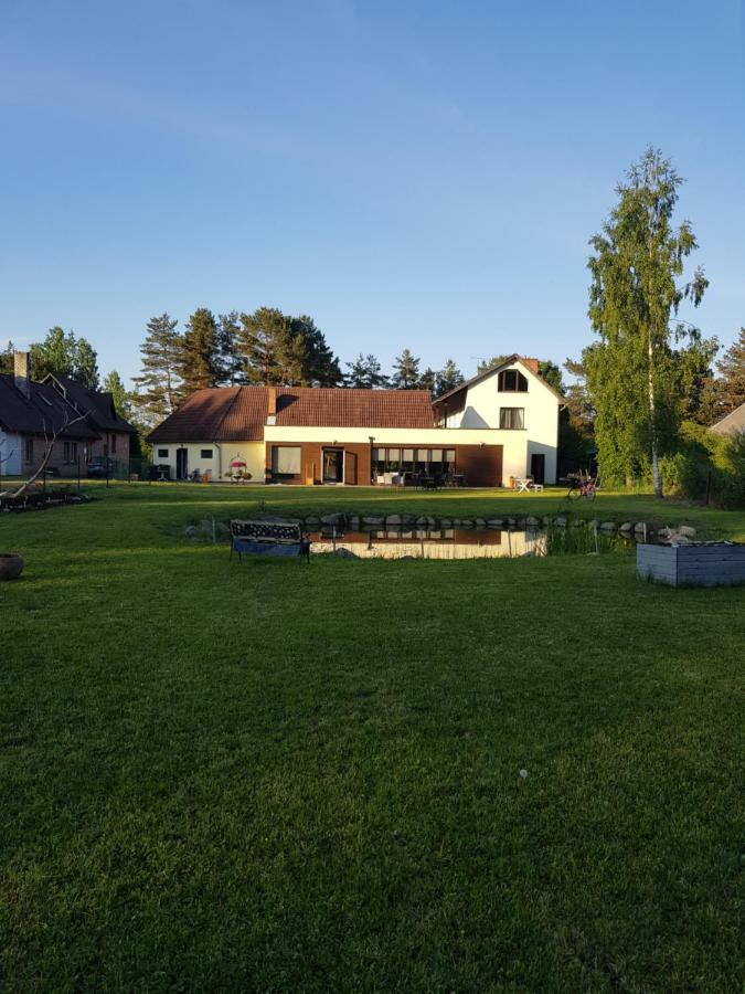 Akmens Stasti / Stone Stories Hotel Kaltene Exterior photo